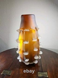 Vase en verre d'art italien vintage du milieu du siècle, satiné, corroso, tiré.