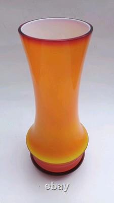 Vase en verre d'art polonais Zbigniew Horbowy des années 1970, design moderne du milieu du siècle Sudety Barbara