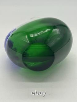 Vase en verre d'art tchèque 7 1/2 pouces vert bleu en forme de goutte, soufflé à la main par Petr Zdenek