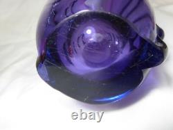 Vase en verre d'art tchèque vintage Chribska de Josef Hospodka avec des côtés striés violets intenses