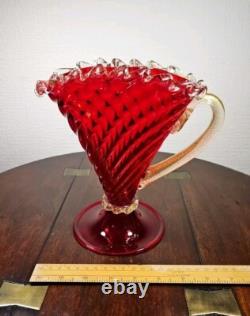 Vase en verre d'art vintage en murano rouge et or, à pied, de style moyen siècle vénitien