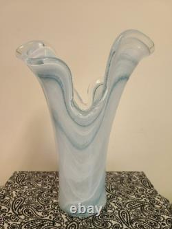 Vase en verre de Murano bleu