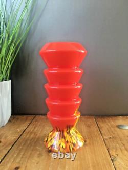Vase en verre éclaboussé stratifié à étages de Kralik Ernst Steinwald, Art Déco, rouge tango