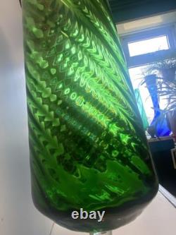 Vase en verre émeraude de 50 cm de la Cristalleria Artistica Toscana d'Empoli des années 1960