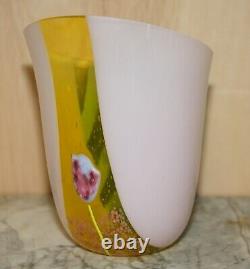 Vase en verre floral décoratif personnalisé estampillé CM magnifique