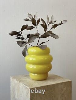 Vase en verre jaune moderniste Vintage Ikea Anne Nilsson 9 encastré avec cerceau en ruche