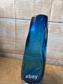 Vase en verre knobbly bleu roi Whitefriars vintage du milieu du siècle moderne