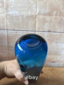 Vase en verre knobbly bleu roi Whitefriars vintage du milieu du siècle moderne