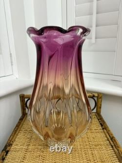 Vase en verre lourd de Chribska en verre tchèque par Josef Hospodka, rose et ambre