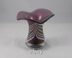 Vase en verre rare et stylé en verre irisierend, art en verre designer probablement de Poschinger