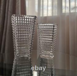 Vase en verre rectangulaire de 9,1 pouces de hauteur