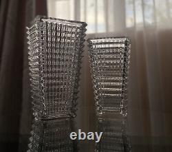 Vase en verre rectangulaire de 9,1 pouces de hauteur