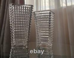 Vase en verre rectangulaire de 9,1 pouces de hauteur