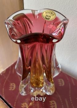 Vase en verre rose et orange des Verreries de Chribska vintage par Josef Hospadka MCM
