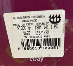 Vase en verre rose et orange des Verreries de Chribska vintage par Josef Hospadka MCM