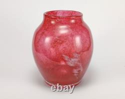Vase en verre rose pétillant nuageux Art Déco Stevens & Williams des années 1930