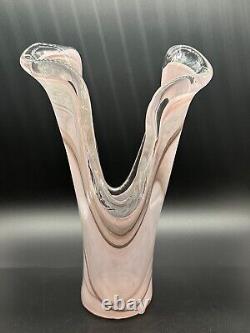 Vase en verre sculptural étonnant par Maden Di Marta Leo