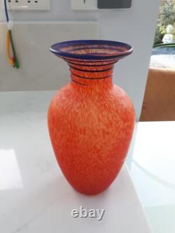 Vase en verre soufflé Murano 2 en verre orange art. Verre dépoli. Environ 1960