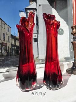 Vase en verre soufflé Murano rouge, clair et rubis, verre mélangé vintage milieu du siècle