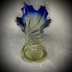 Vase en verre soufflé à la main Murano, dégradé bleu à jaune, 14 pouces de hauteur