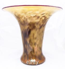 Vase en verre soufflé à la main de style Murano, fumé ambre tacheté, à large rebord, de 10,5 pouces de hauteur.