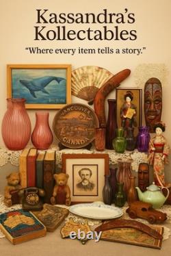 Vase en verre soufflé à la main signé Stephen Morris 1979. Australien