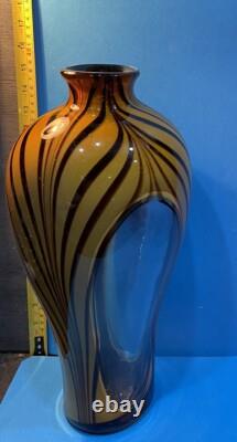 Vase en verre soufflé de Murano vintage antique classique avec un design complexe, 15 T