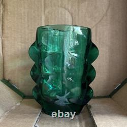 Vase en verre vert bohème Skion Union par Rudolf Schroter