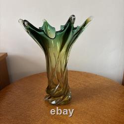 Vase en verre vert italien Murano années 1960 rare 28 cm de hauteur