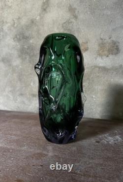 Vase large en verre vintage de Skrdlovice par Pavel Hlava, vert et améthyste englobé
