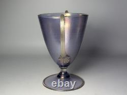 Vase trophée vintage Salviati Murano du début du XXe siècle en verre lavande irisé et doré