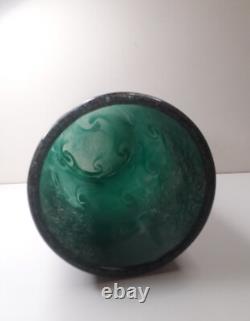 Vase vintage en verre Strathearn des années 1960 avec inclusions de cuivre, saumon bondissant, marque Pontil