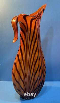Vase vintage en verre soufflé à la main avec rayures de tigre