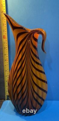 Vase vintage en verre soufflé à la main avec rayures de tigre