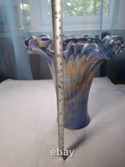 Vase vintage luxueux en verre d’art Murano multicolore avec dominante bleu doux