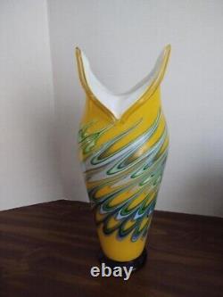 Verre Baijan Par Essie Zareh Vase en Verre d'Art d'Azerbaïdjan de 16,75 pouces de hauteur