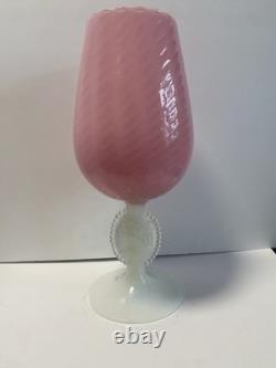 Verre Opaline Rose Stelvia Empoli sur pied en camée des années 1960