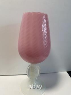 Verre Opaline Rose Stelvia Empoli sur pied en camée des années 1960
