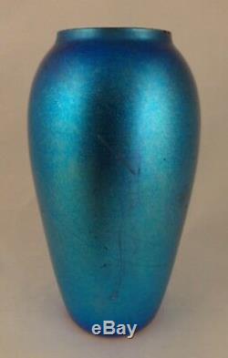 Victor Durand Bleu Aurene Art Glass Vase. 5 5/8, Nice Irisation. C. 1910-1925