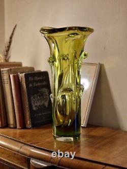 Vintage 60s Mstisov Moser Karlovarske Jaune Vert Résumé Vase En Verre D'art 12,5