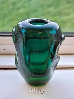Vintage MID Century Jindrich Beranek Tchèque Skrdlovice Teal Vase En Verre D'art Vert