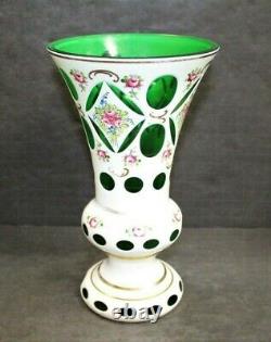 Vintage Moser Bohemian Czech Mantle Vase Blanc Floral Verre Vert
