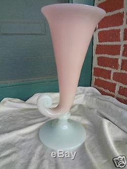 Vintage Steuben Clambroth Stevens Williams Rose Jade Art Glass Vase Cornucopia