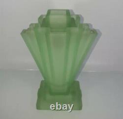 Xrare Art Deco Bagley Frosted Uranium Green Glass Grantham 334 8 Vase Excellent